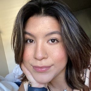 Meet your Posher, Ariana